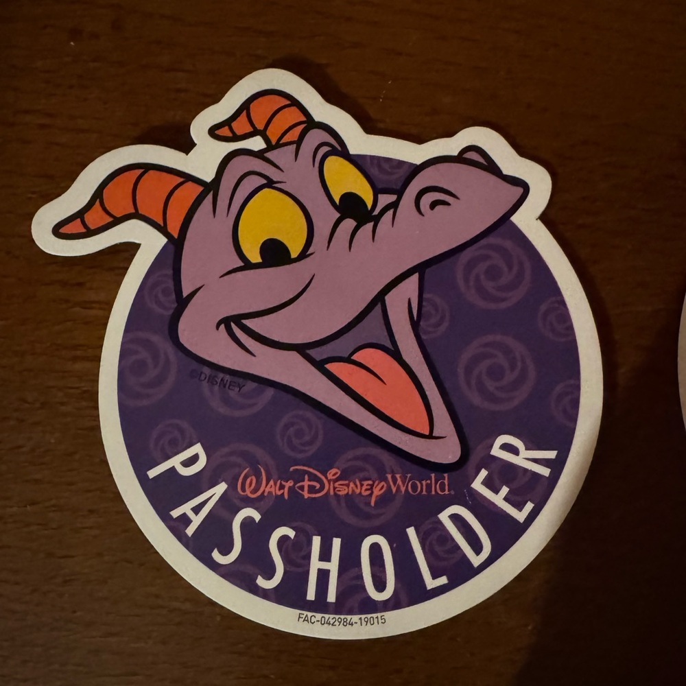 Disney World Annual Passholder Magnets - Picture 3 of 4